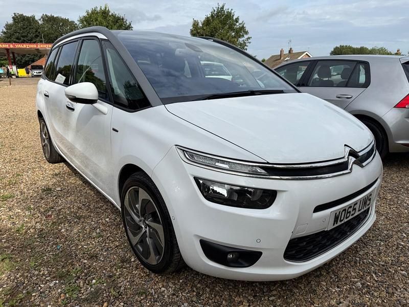 White Used 2015 Citroën Grand C4 Picasso Exclusive MPV | £6,895 (Fair price) - Image 1/4