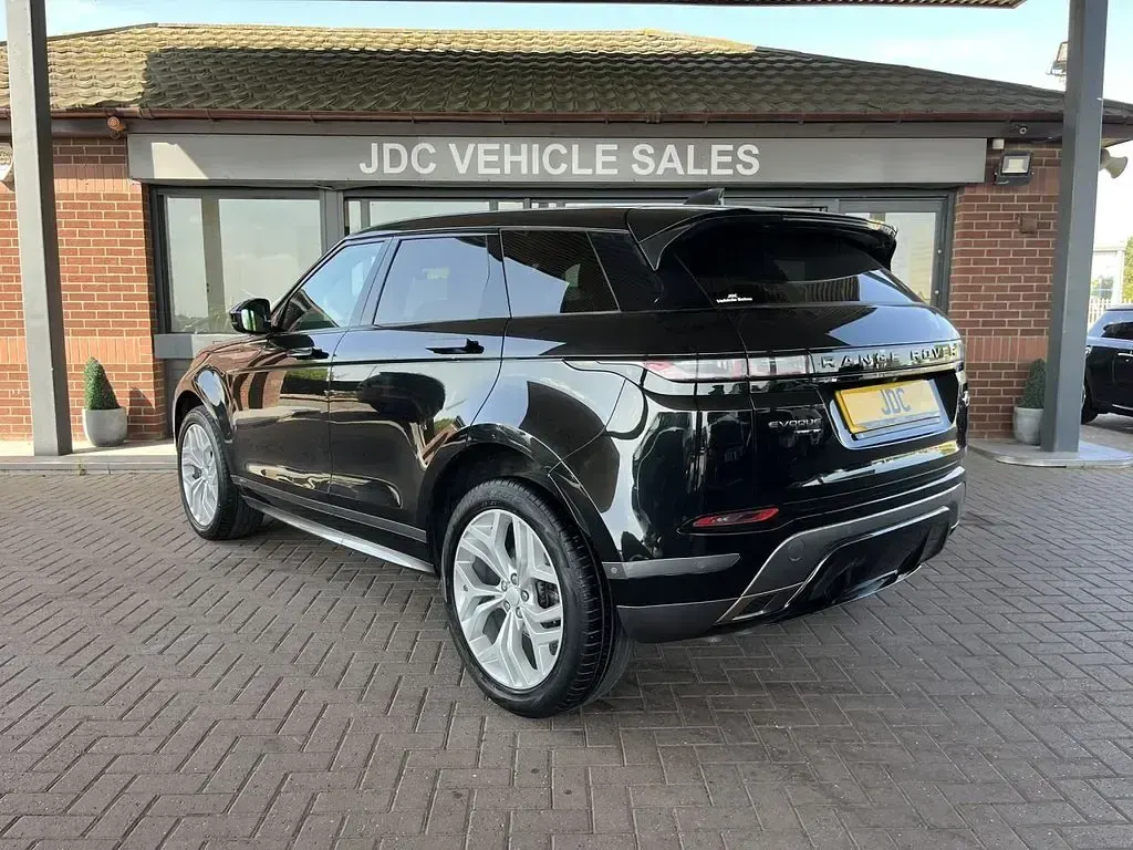 Used Land Rover Range Rover evoque SE Dynamic 180 HP (132 kW) 2019 Black SUV