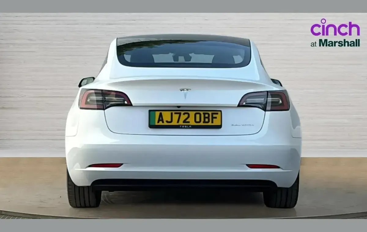 Used Tesla Model 3 Long Range AWD 366 kW (498 HP) 2022 White Sedan