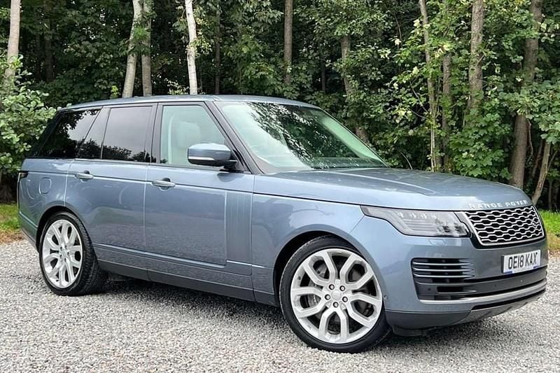 Used 2018 Land Rover Range Rover Vogue SE SUV | £26,995 (Good price) - Image 1/1