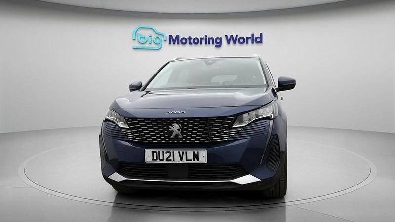 Used Peugeot 5008 Allure Premium 130 HP (95 kW) 2021 Blue SUV