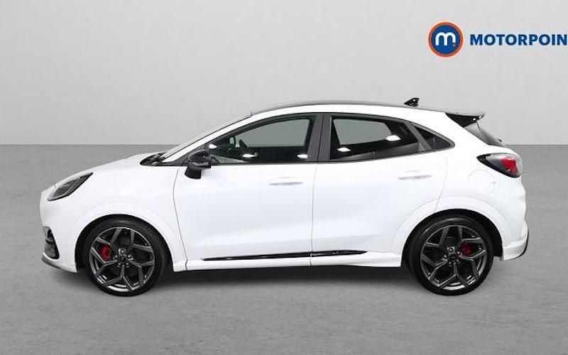 Usado Ford Puma ST 170 HP (125 kW) 2023 Branco SUV