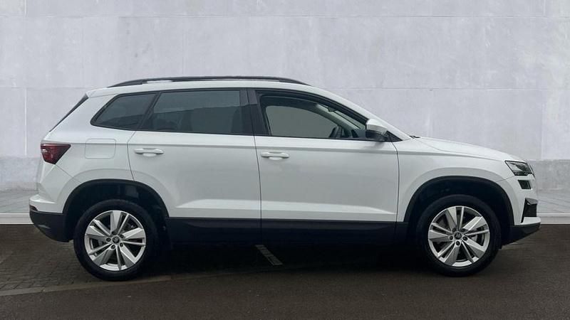 Used Skoda Karoq SE 150 HP (110 kW) 2025 Moon white metallic  SUV