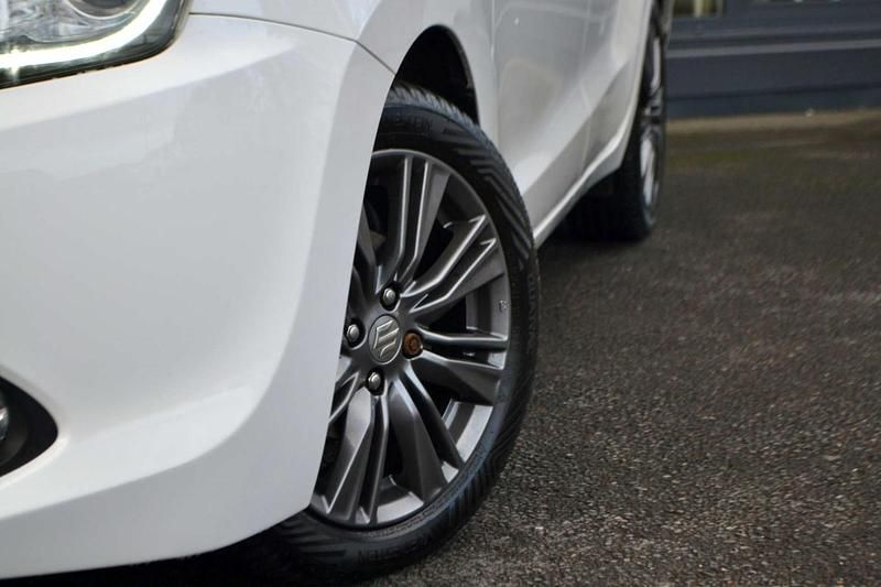 Used Suzuki Baleno SZ5 2016 White Hatchback