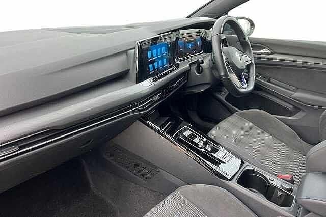 Used VW Golf VIII GTE 245 HP (180 kW) 2022 Grey Hatchback