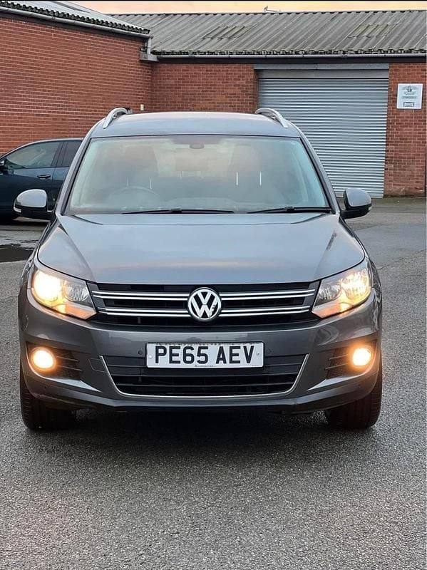 Grey Used 2015 VW Tiguan Match SUV | £4,490 (Super price) - Image 1/4