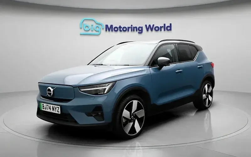 Usado Volvo EX40 Ultra 187 kW (255 CV) 2024 Azul SUV