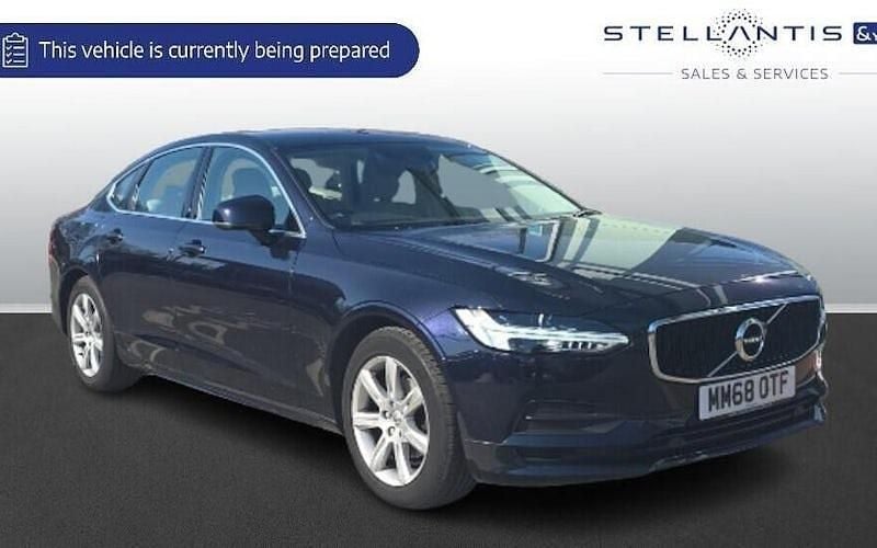 Used Volvo S90 Momentum 190 HP (139 kW) 2019 Sedan