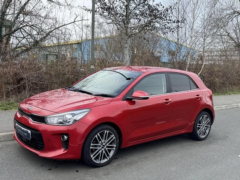 Used Kia Rio First Edition 118 HP (86 kW) 2018 Red Hatchback