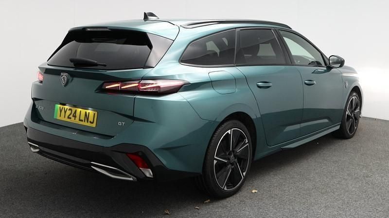 Used Peugeot e-308 SW GTi 114 kW (156 HP) 2024 Avatar blue Estate