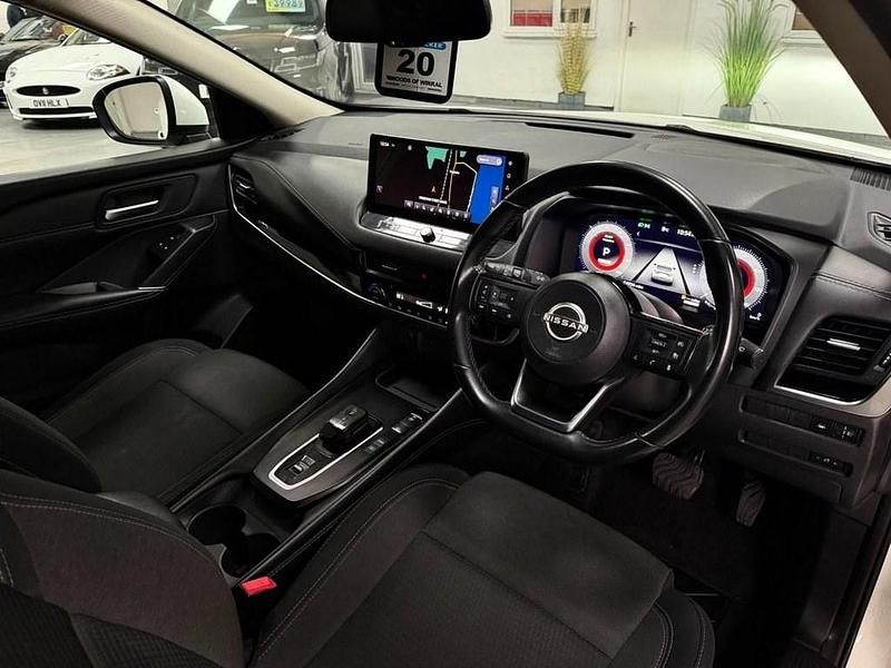 Used Nissan Qashqai N-Connecta 190 HP (139 kW) 2023 White SUV