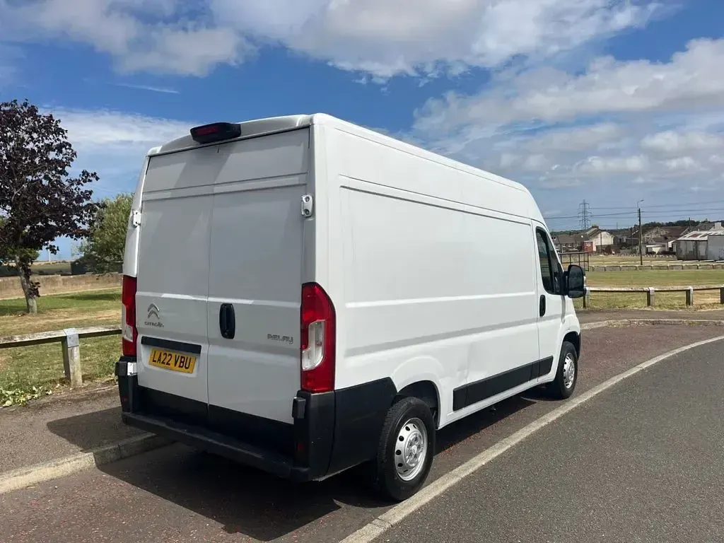 Used Citroën Relay 140 HP (102 kW) 2022 White Van