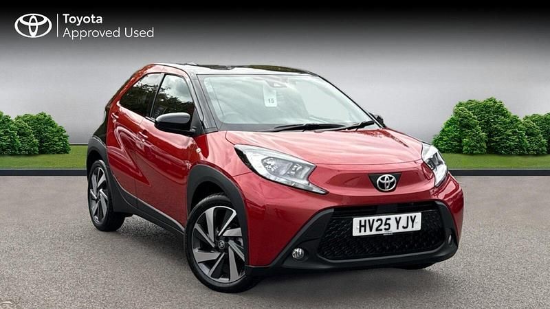 Red Used 2025 Toyota Aygo X SUV | £14,977 - Image 1/4