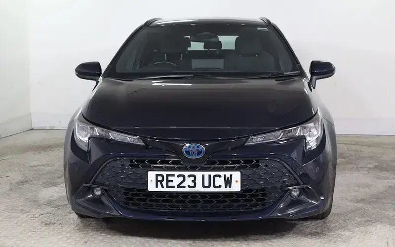 Used Toyota Corolla 140 HP (102 kW) 2026 Estate