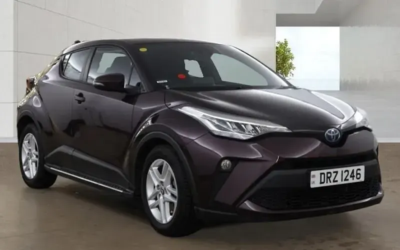 Used Toyota C-HR 122 HP (89 kW) 2023 SUV