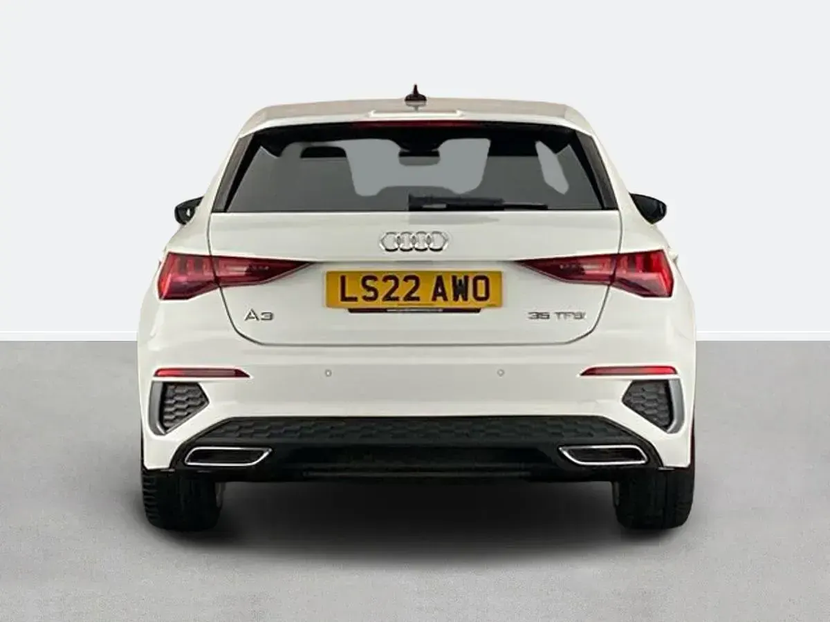 Used Audi A3 S-Line 150 HP (110 kW) 2022 White Sedan