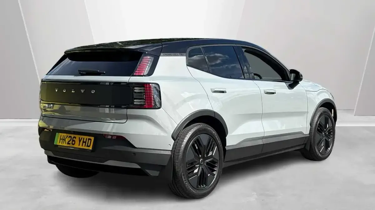 Used Volvo EX30 Performance 310 kW (422 HP) 2026 SUV