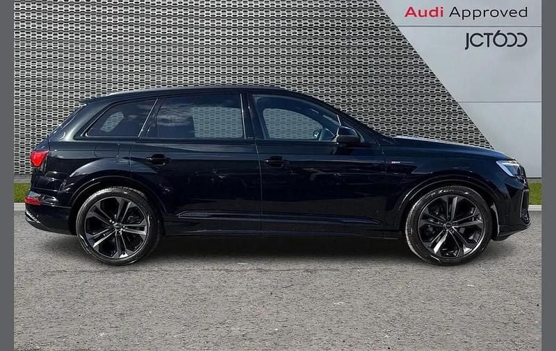 Used Audi Q7 Black Edition 281 HP (206 kW) 2026 Black SUV