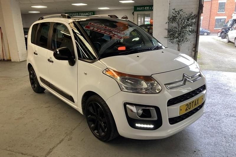 White Used 2016 Citroën C3 Picasso Platinum MPV | £4,990 (A bit pricey) - Image 1/1