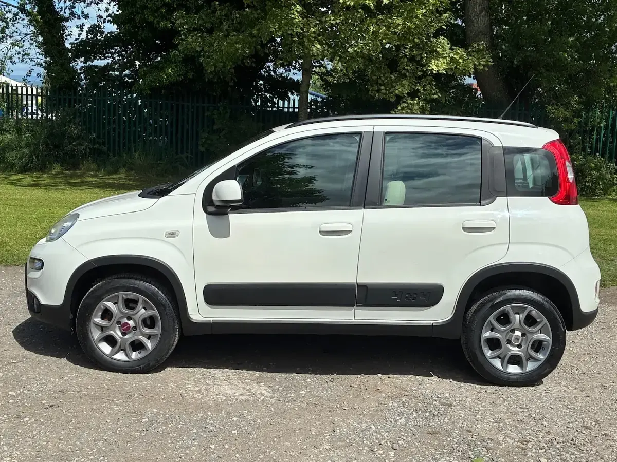 Used Fiat Panda 4x4 2013 White Hatchback