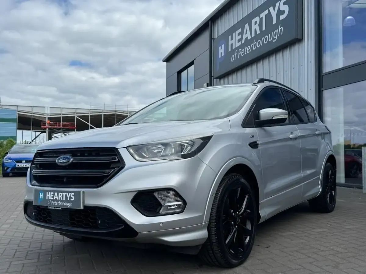 Used Ford Kuga ST-Line X 150 HP (110 kW) 2017 Silver SUV