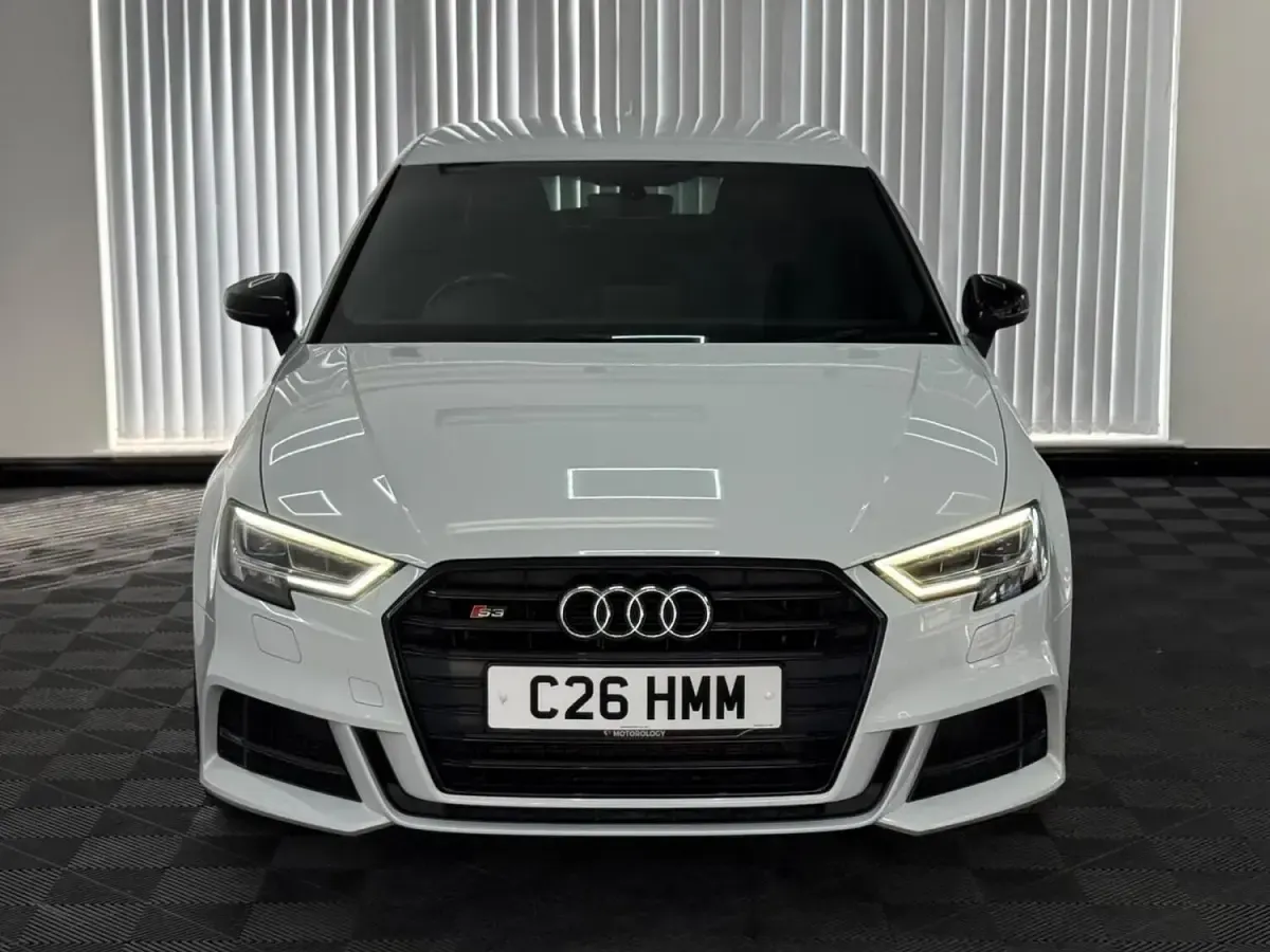 Begagnad Audi S3 Sportback Black Edition 2018 Vit Halvkombi