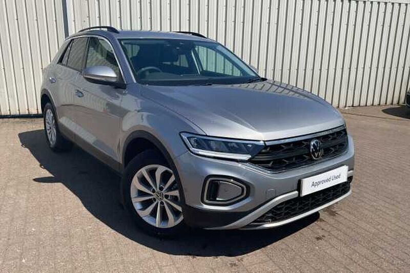 New 2024 VW T-Roc Match SUV | £24,998 (Good price) - Image 1/4