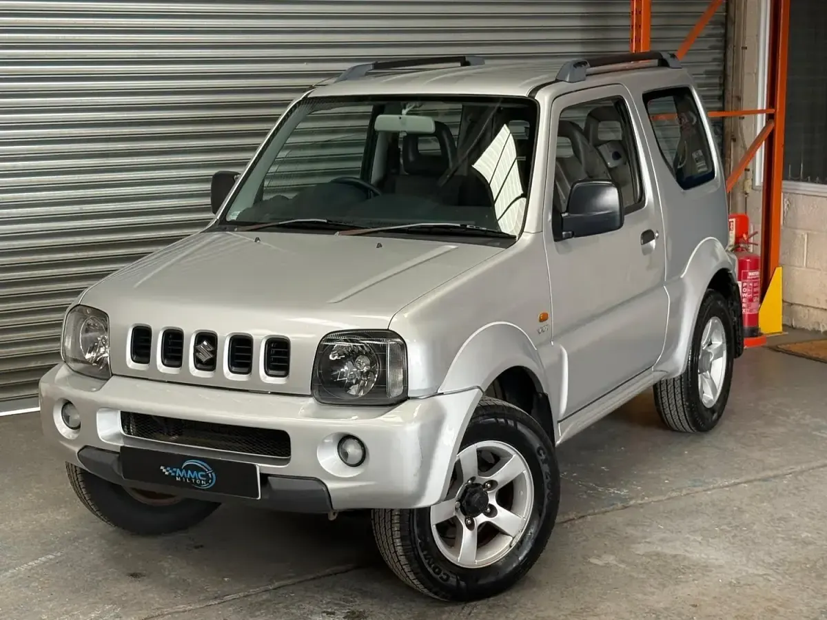 Used Suzuki Jimny 2005 Silver SUV