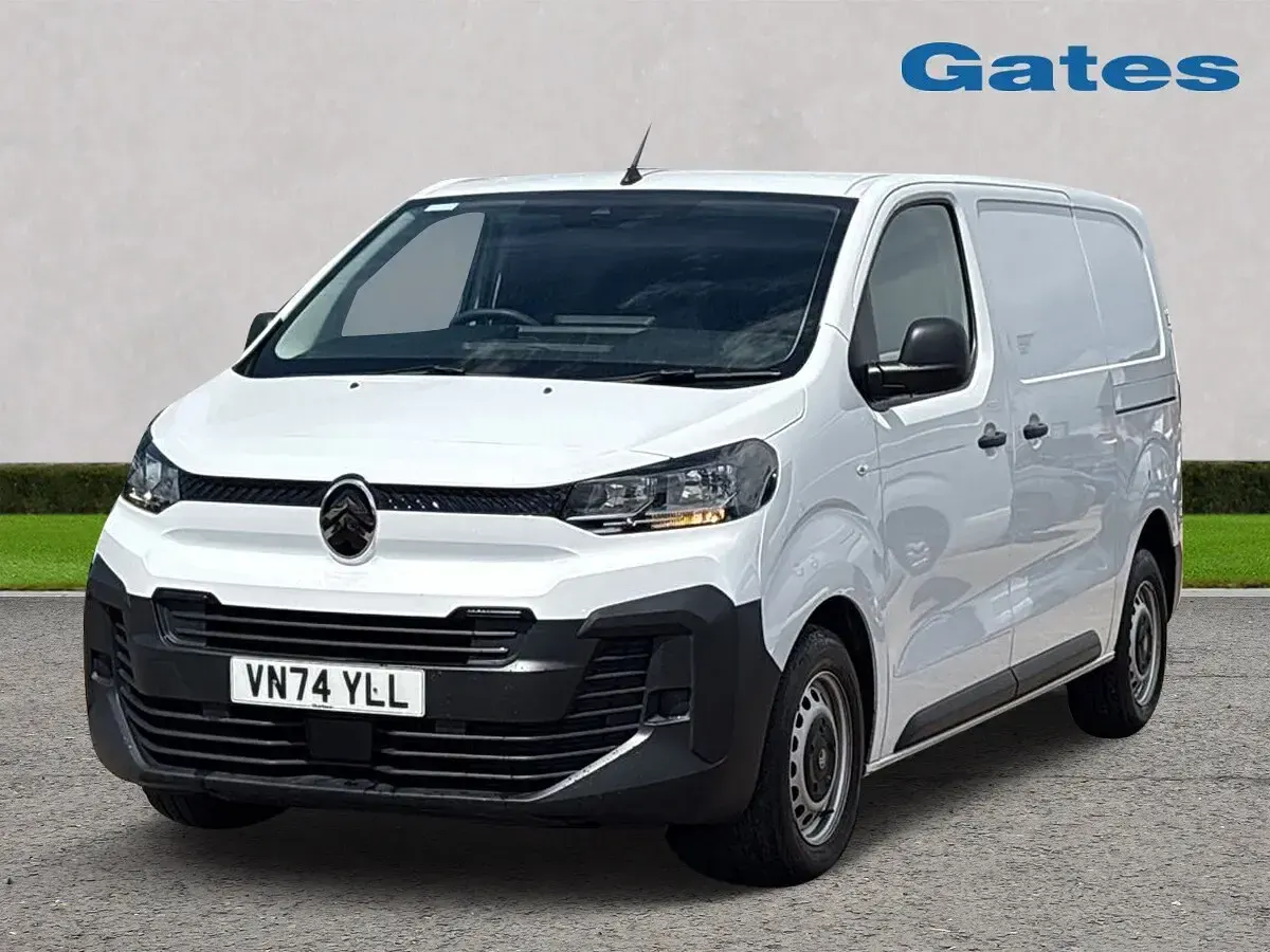 Used Citroën Dispatch 120 HP (88 kW) 2024 White MPV
