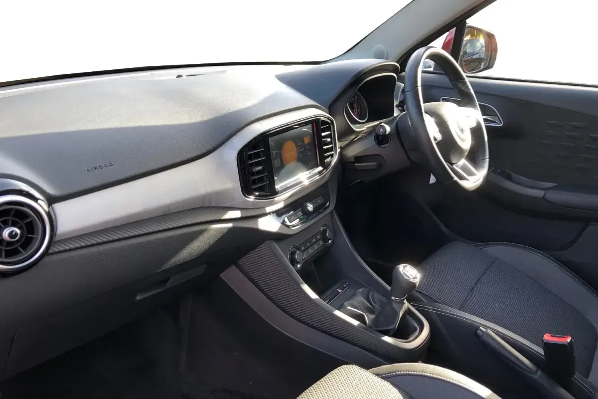 Used MG MG3 Exclusive 106 HP (77 kW) 2021 Red Hatchback