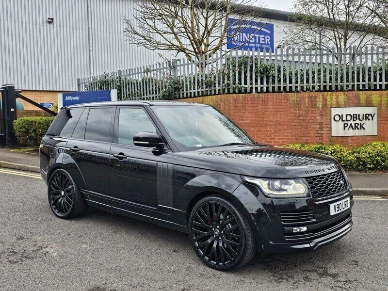 Black Used 2014 Land Rover Range Rover Vogue SUV | £14,995 - Image 1/4