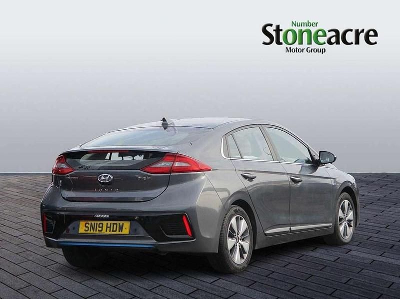 Used Hyundai Ioniq Premium SE 139 HP (102 kW) 2019 Grey Hatchback