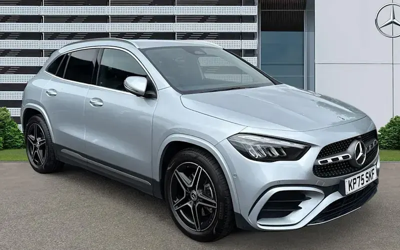 Used Mercedes GLA200 AMG line 163 HP (119 kW) 2025 SUV