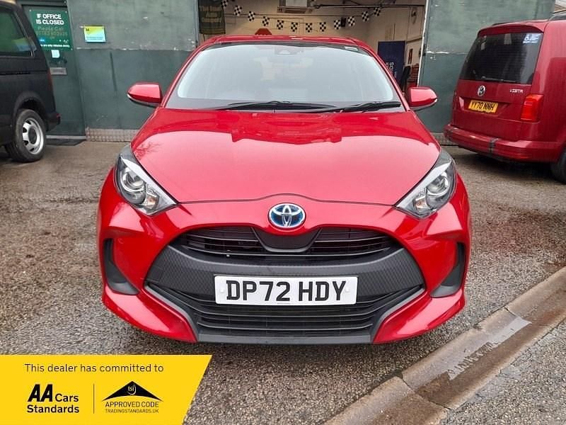 Used Toyota Yaris Hybrid 2022 Red Hatchback