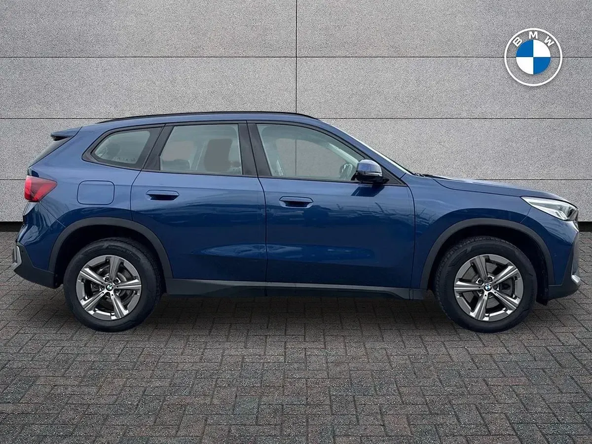 Used BMW X1 Sport Line 168 HP (123 kW) 2024 Blue SUV
