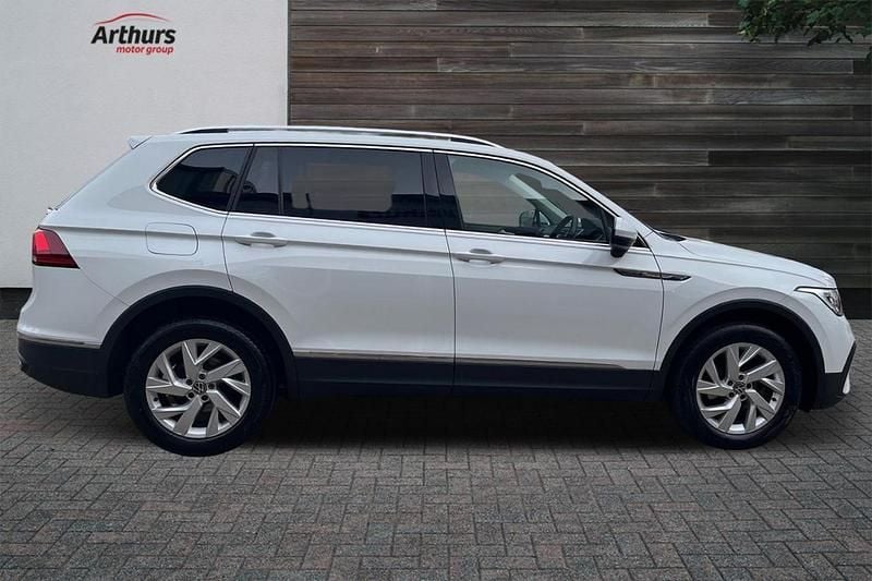 White Used 2022 VW Tiguan Allspace S SUV | £23,646 (Fair price) - Image 1/4