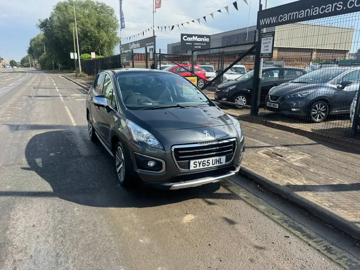 Used Peugeot 3008 Allure 120 HP (88 kW) 2015 Grey Estate