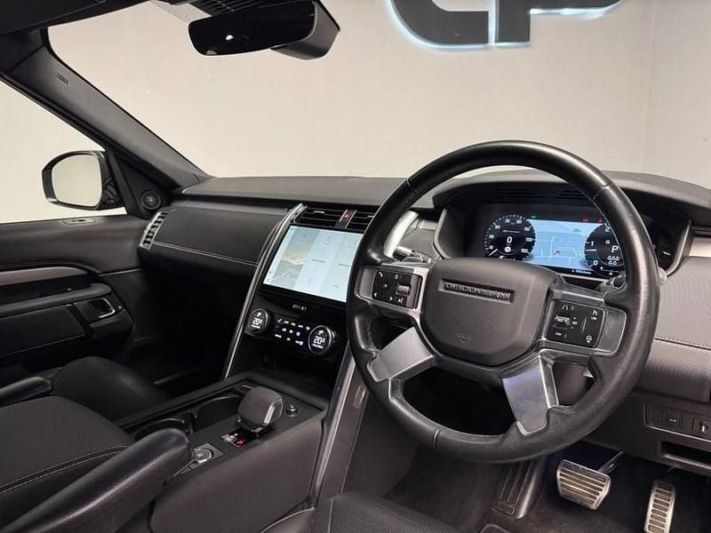 Used Land Rover Discovery 5 R-Dynamic 250 HP (183 kW) 2021 Black SUV