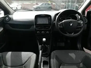 Used Renault Clio Dynamique 90 HP (66 kW) 2017 Black Hatchback