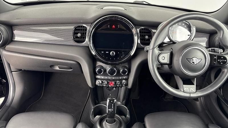 Used Mini Cooper Exclusive 134 HP (98 kW) 2022 Black Hatchback