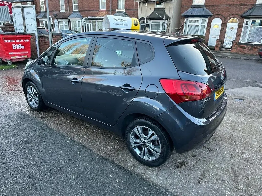 Used Kia Venga 123 HP (90 kW) 2018 Grey Hatchback