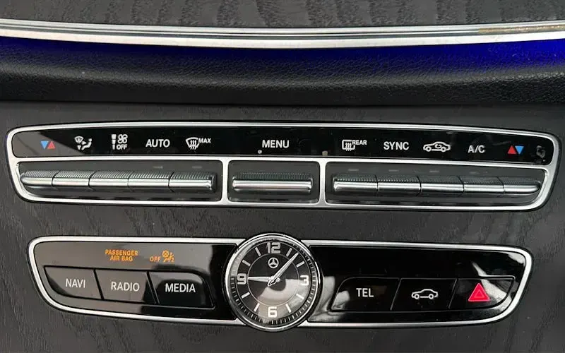 Used Mercedes E220 AMG line 194 HP (142 kW) 2020 Blue Cabriolet