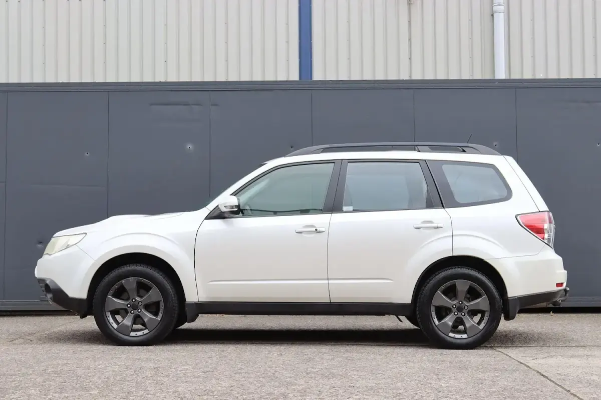 Used Subaru Forester 147 HP (108 kW) 2012 White SUV