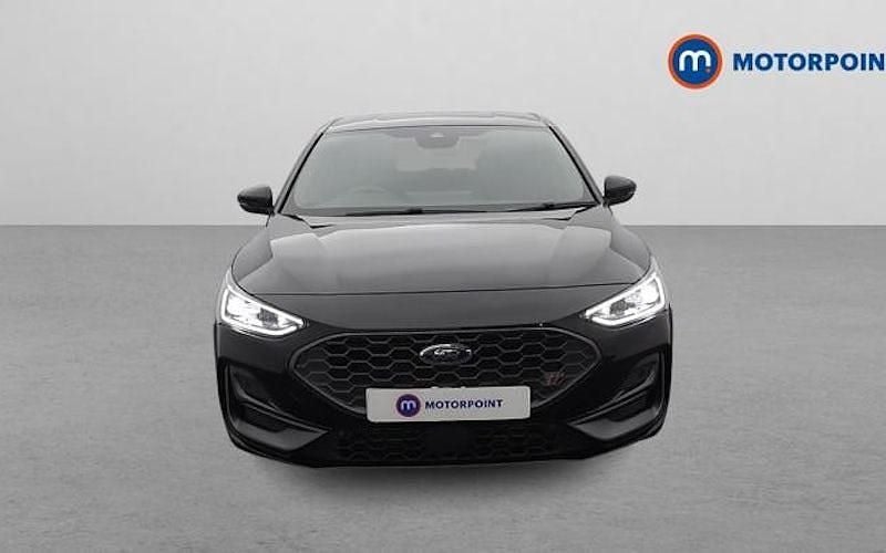 Used Ford Focus ST 280 HP (205 kW) 2023 Black Hatchback