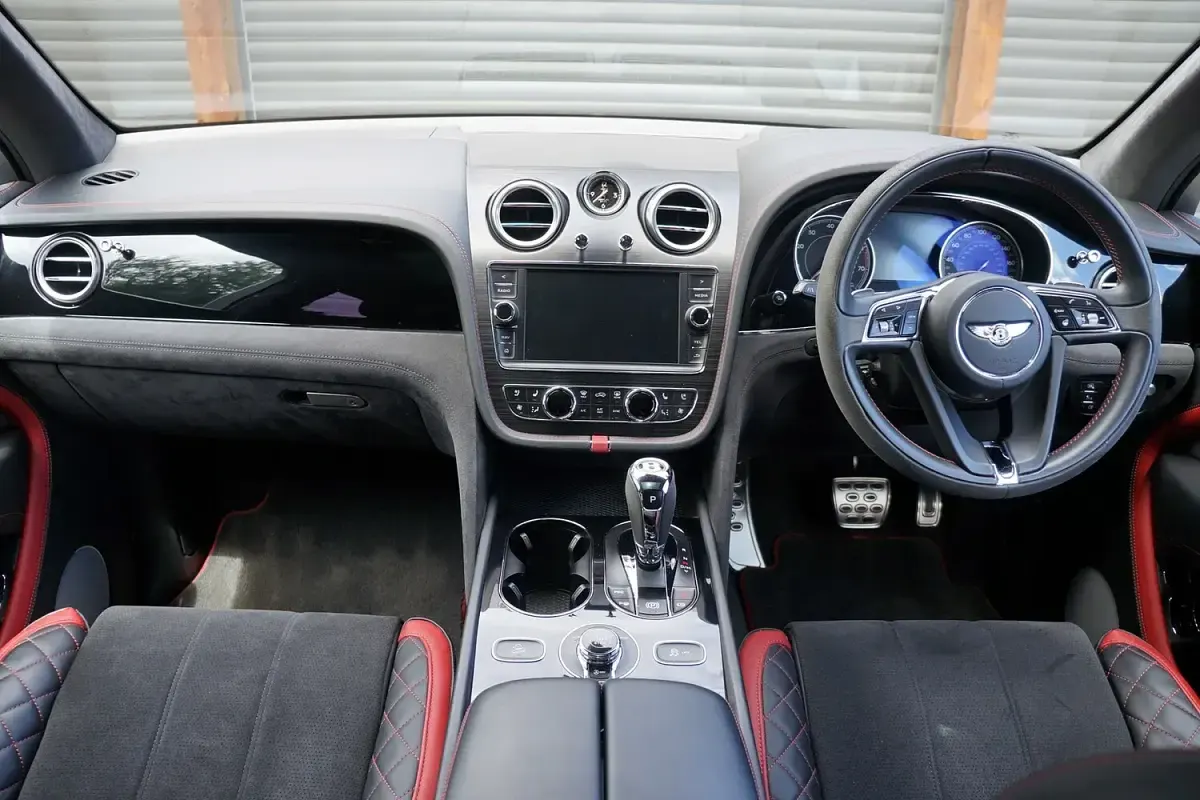 Used Bentley Bentayga 2019 Black SUV