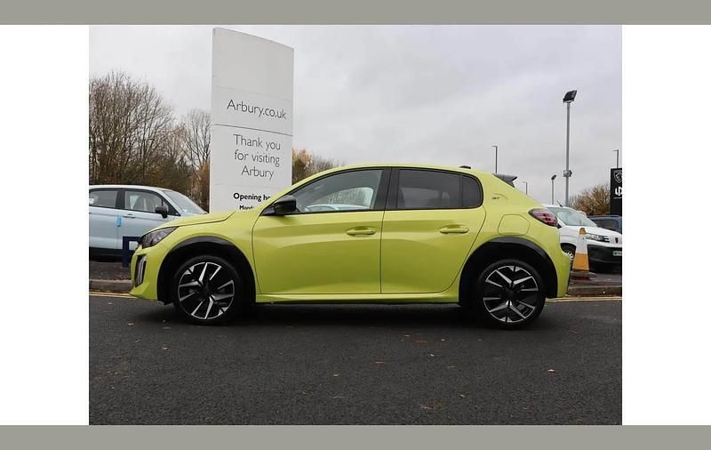 Used Peugeot 208 GTi 99 HP (72 kW) 2025 Yellow Hatchback
