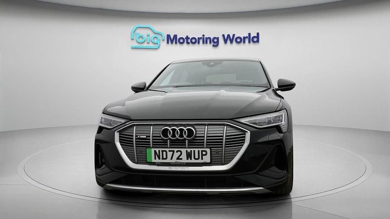 Used Audi e-tron S-Line 300 kW (408 HP) 2023 Black SUV
