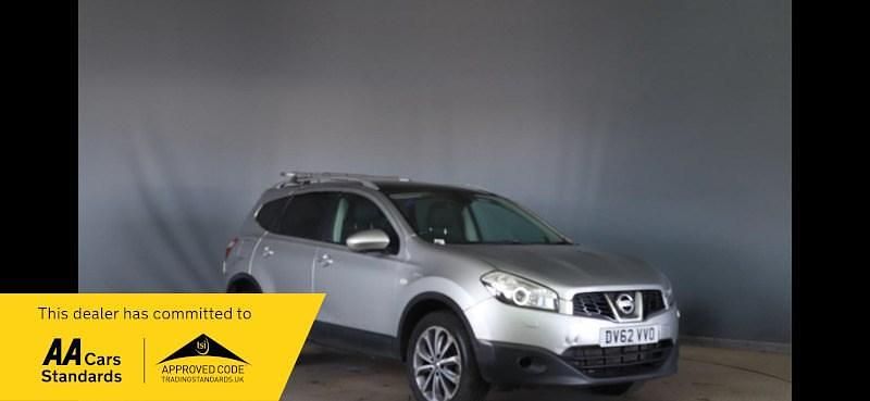 Used Nissan Qashqai Tekna 130 HP (95 kW) 2012 Silver SUV