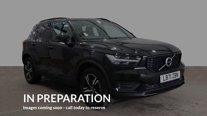 Black Used 2021 Volvo XC40 R-Design SUV | £24,220 (Fair price) - Image 1/4