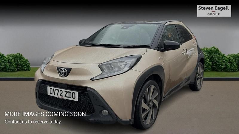 Used Toyota Aygo X 2022 Beige SUV